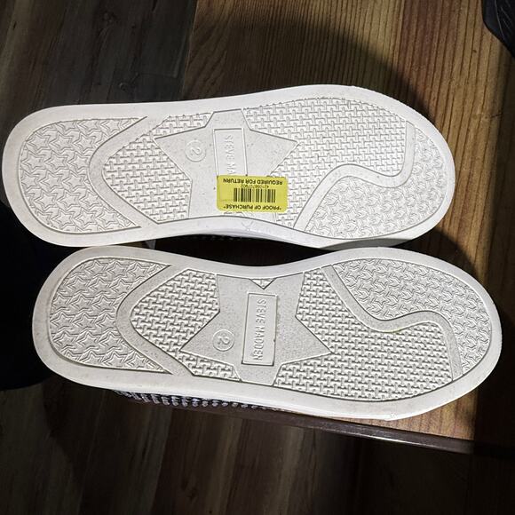 Steve Madden girls J-Rowdy sneakers size 2. Sparkly pink. - Picture 6 of 7